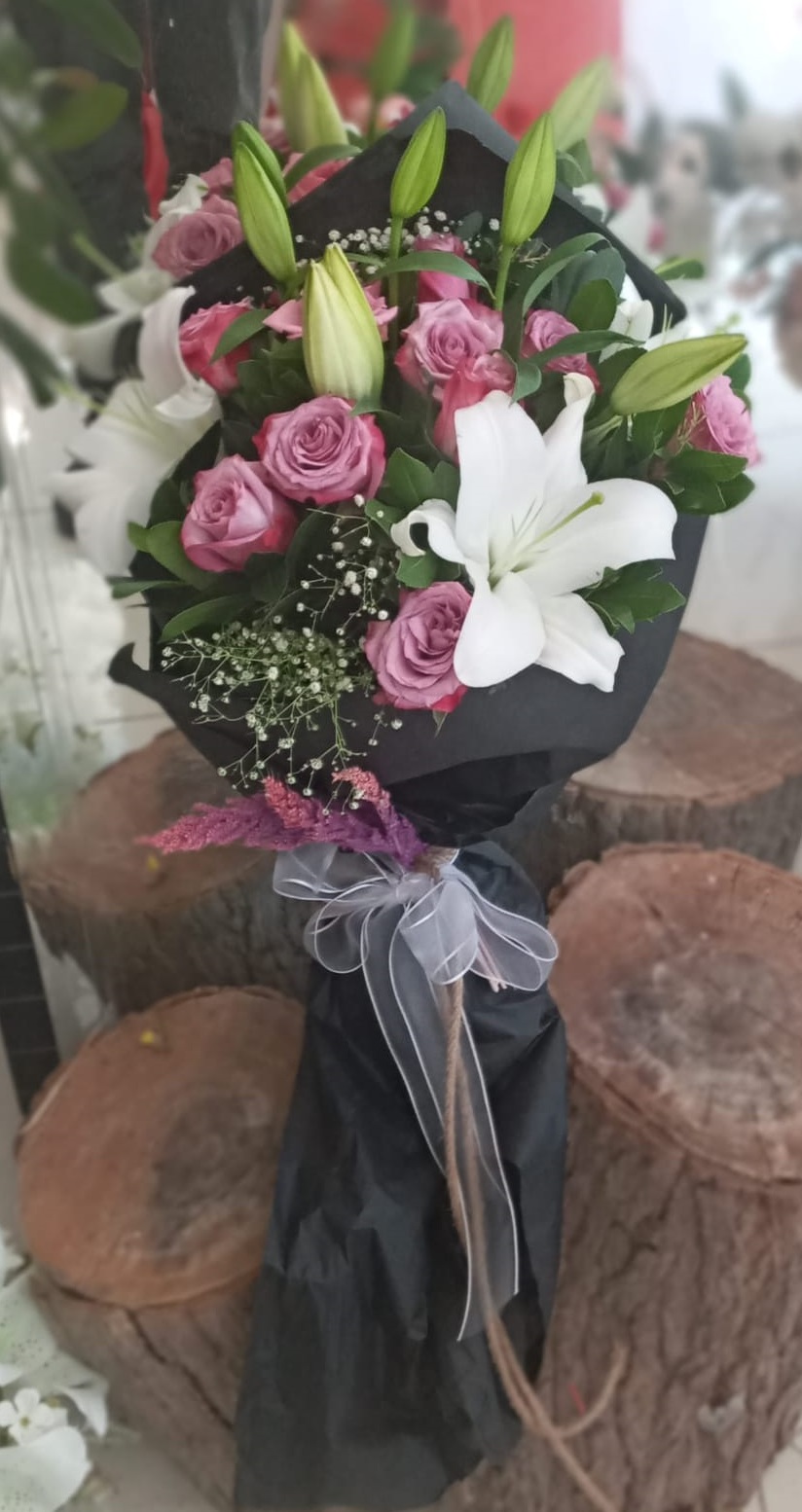 Lila Gül Lilyum